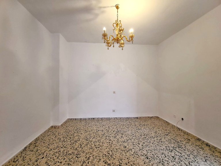 Villa for Sale in Estepona, Malaga 6