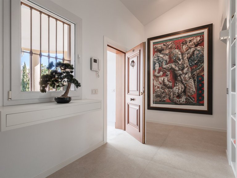 Apartment for Sale in Nueva Andalucía, Malaga 22
