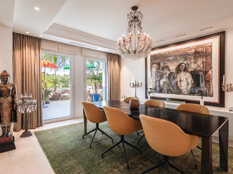 Apartment for Sale in Nueva Andalucía, Malaga 25