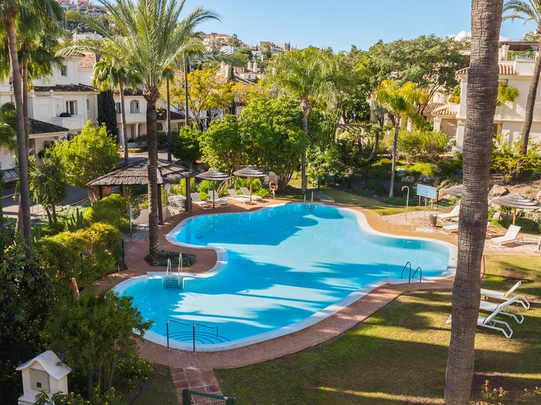 Apartment for Sale in Nueva Andalucía, Malaga 34