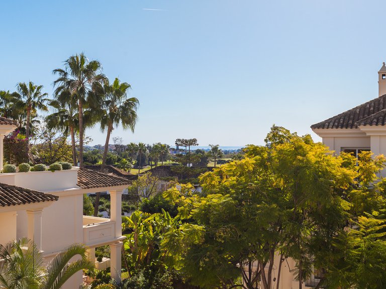 Apartment for Sale in Nueva Andalucía, Malaga 40