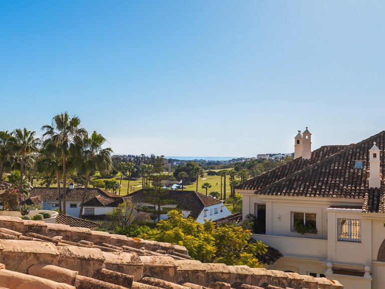 Apartment for Sale in Nueva Andalucía, Malaga 45