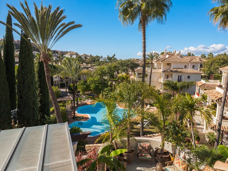 Apartment for Sale in Nueva Andalucía, Malaga 46