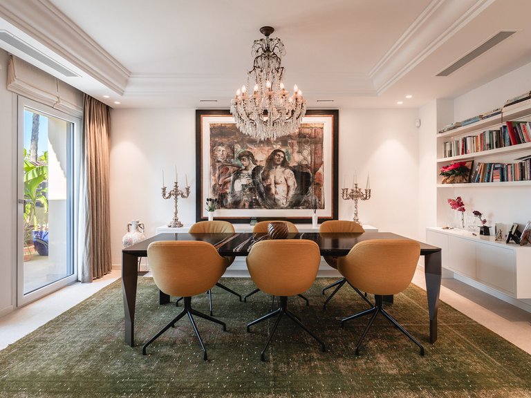 Apartment for Sale in Nueva Andalucía, Malaga 6