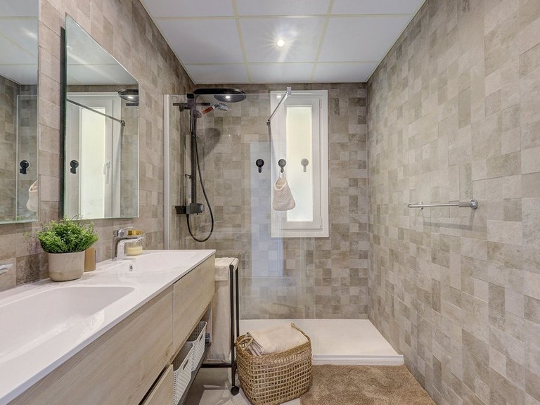 Apartment for Sale in Benalmadena, Malaga 43