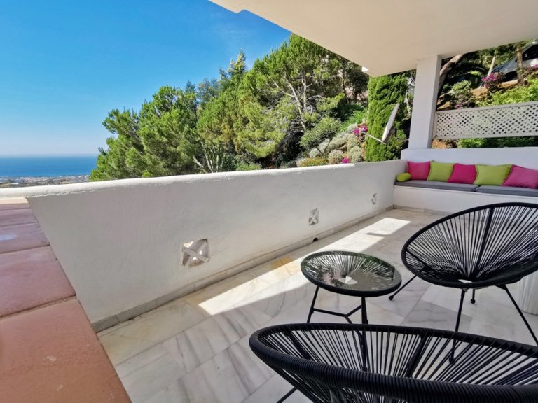 Apartment for Sale in La Mairena, Malaga 12