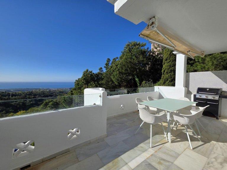 Apartment for Sale in La Mairena, Malaga 22