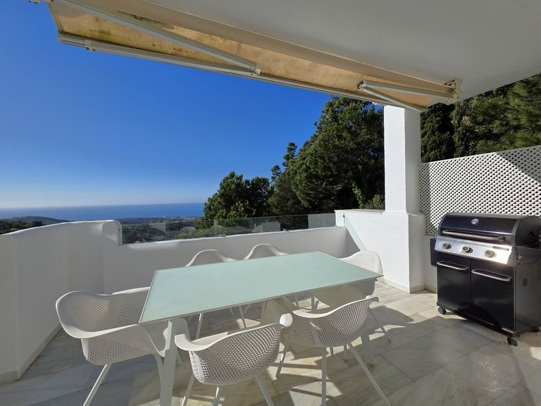 Apartment for Sale in La Mairena, Malaga 23