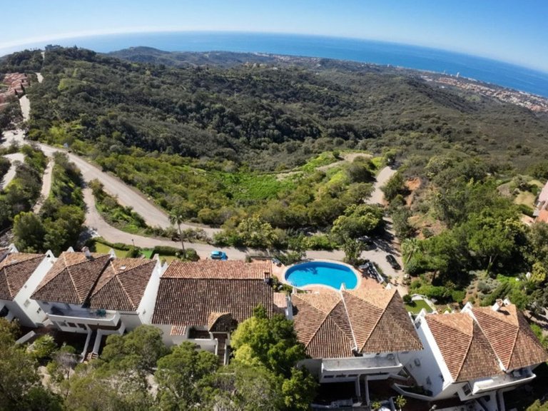 Apartment for Sale in La Mairena, Malaga 27