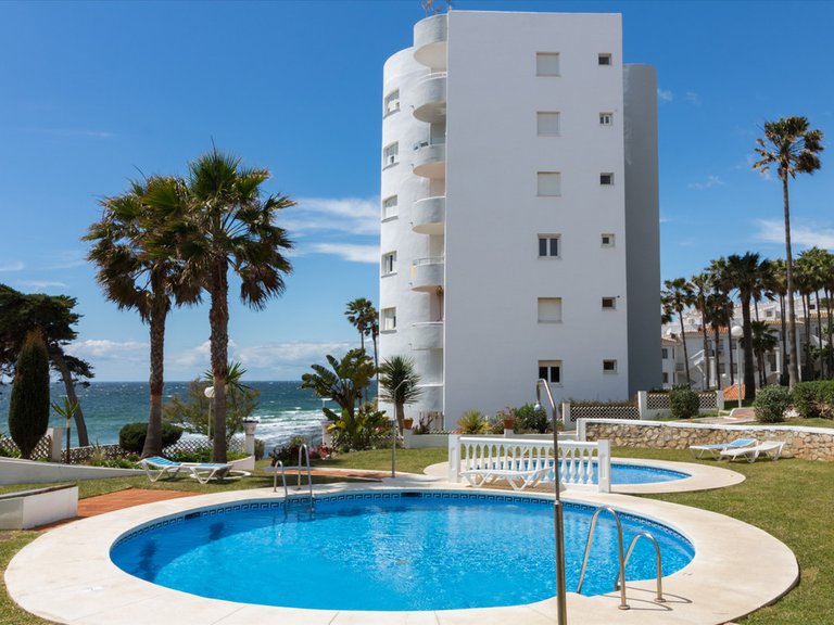 Apartment for Sale in Calahonda, Malaga 2