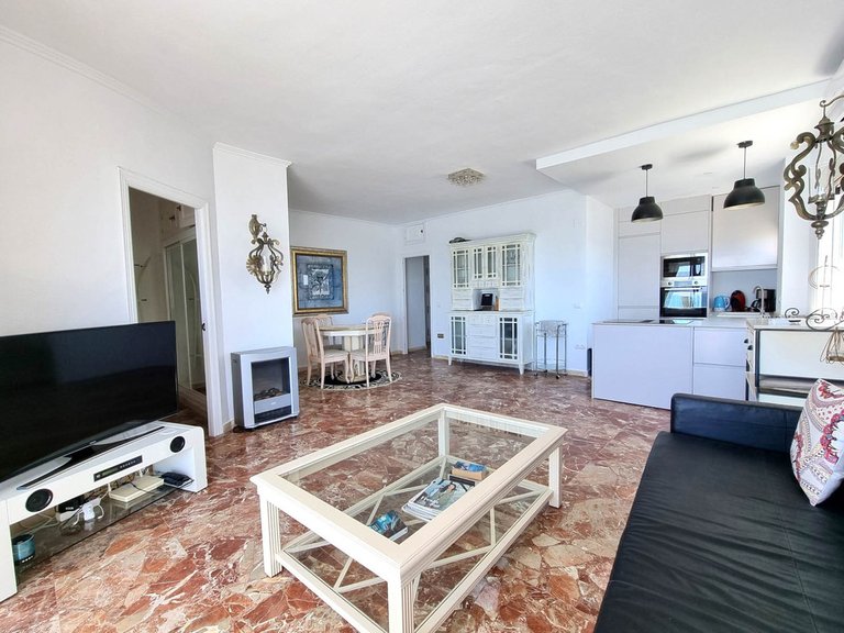 Apartment for Sale in Calahonda, Malaga 3