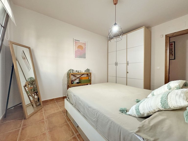 Villa for Sale in Sierrezuela, Malaga 17