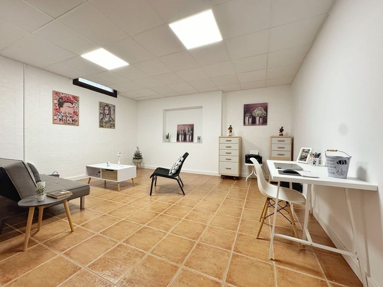 Villa for Sale in Sierrezuela, Malaga 22