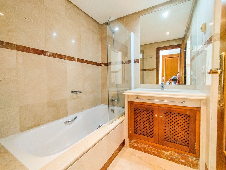 Apartment for Sale in Costalita, Malaga 17