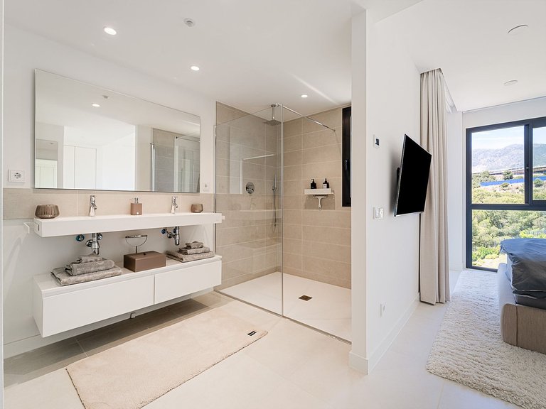 Apartment for Sale in Fuengirola, Malaga 23
