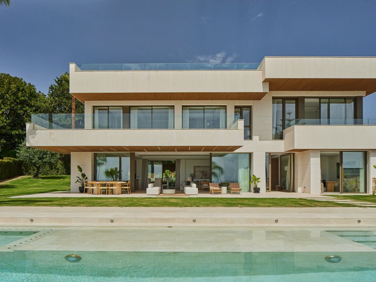 Villa for Sale in Cortijo De Maza, Malaga 1