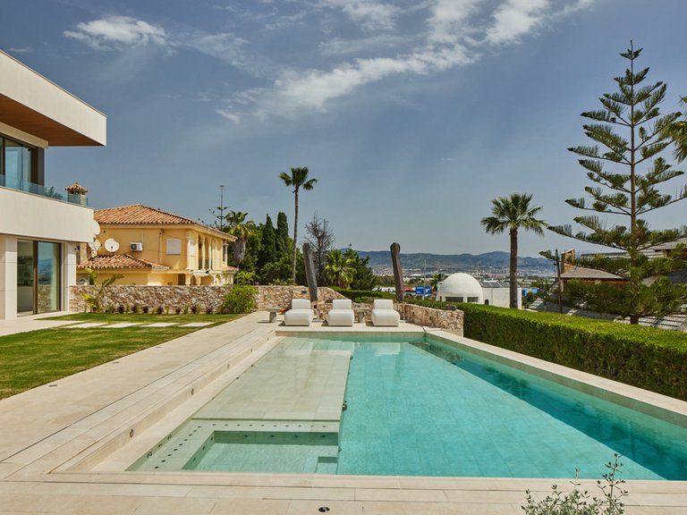 Villa for Sale in Cortijo De Maza, Malaga 3