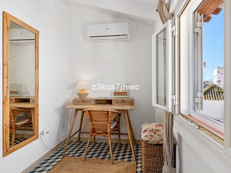 Villa for Sale in Estepona, Malaga 3