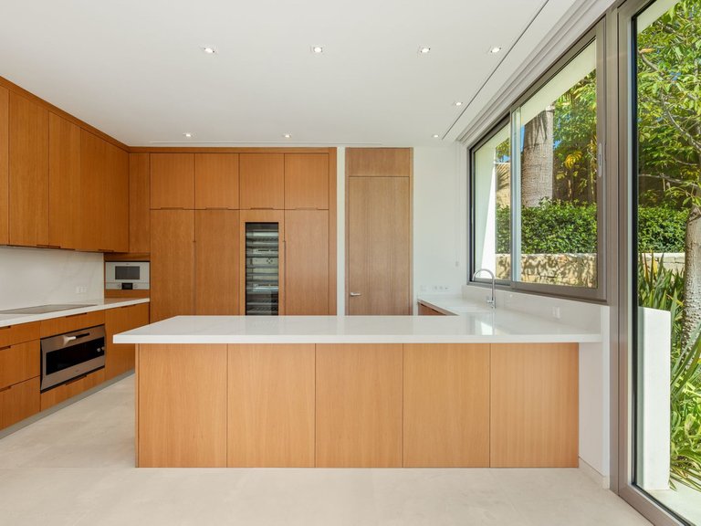 Villa for Sale in Casares Playa, Malaga 10