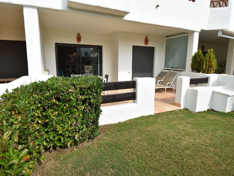 Apartment for Sale in Selwo, Malaga 41