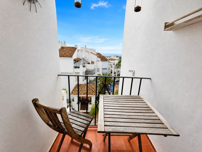 Apartment for Sale in La Duquesa, Malaga 10