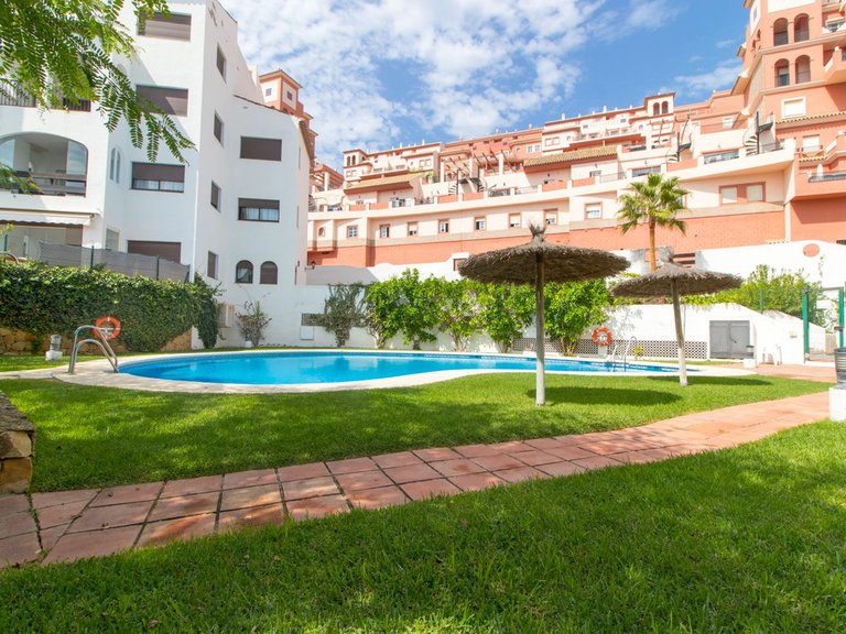 Apartment for Sale in La Duquesa, Malaga 20