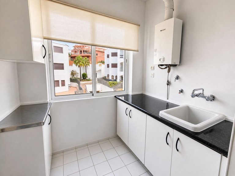 Apartment for Sale in La Duquesa, Malaga 28
