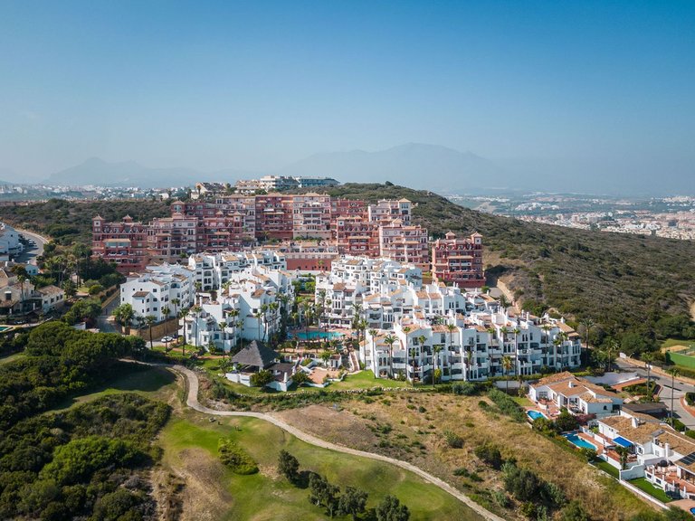 Apartment for Sale in La Duquesa, Malaga 35