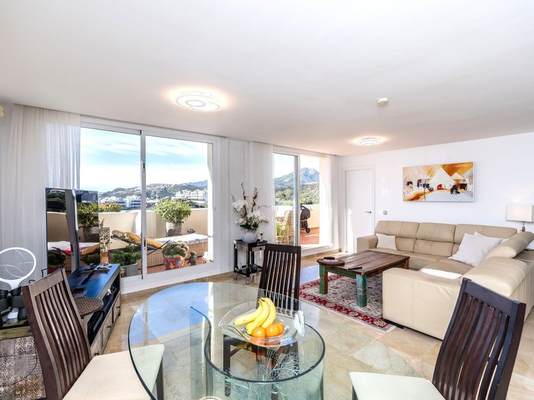 Apartment for Sale in Los Arqueros, Malaga 14