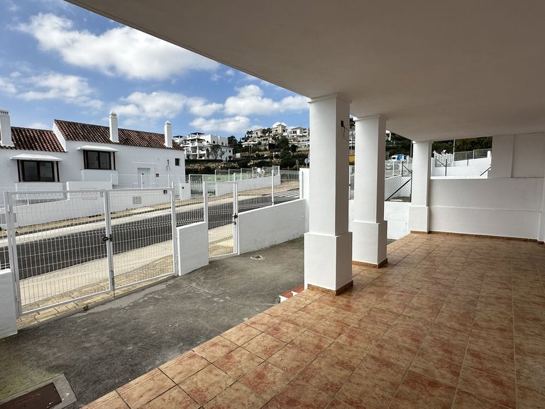 Villa for Sale in Doña Julia, Malaga 7