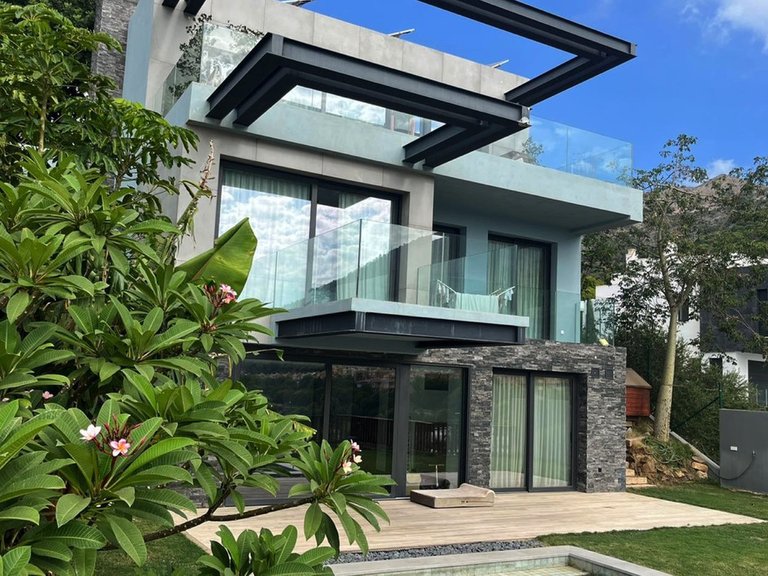 Villa for Sale in Mijas Costa, Malaga 36
