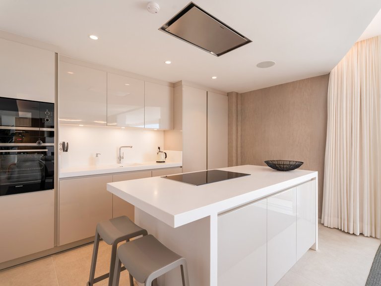Apartment for Sale in Benahavís, Malaga 10