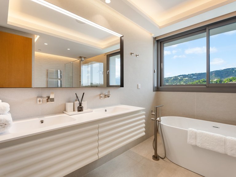 Apartment for Sale in Benahavís, Malaga 22