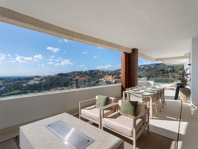 Apartment for Sale in Benahavís, Malaga 26