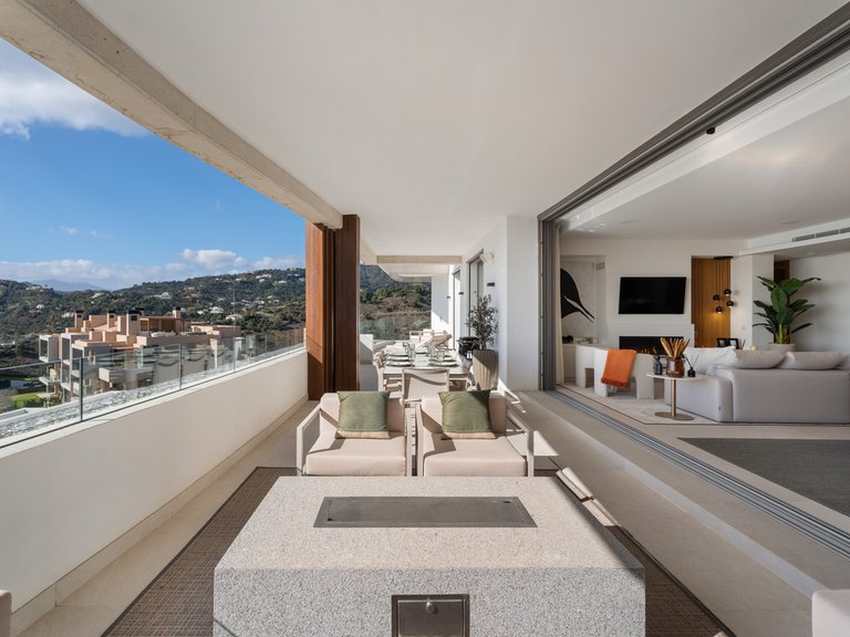 Apartment for Sale in Benahavís, Malaga 27