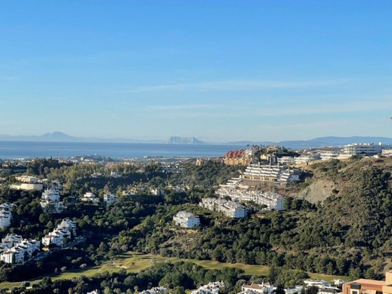 Apartment for Sale in Benahavís, Malaga 3