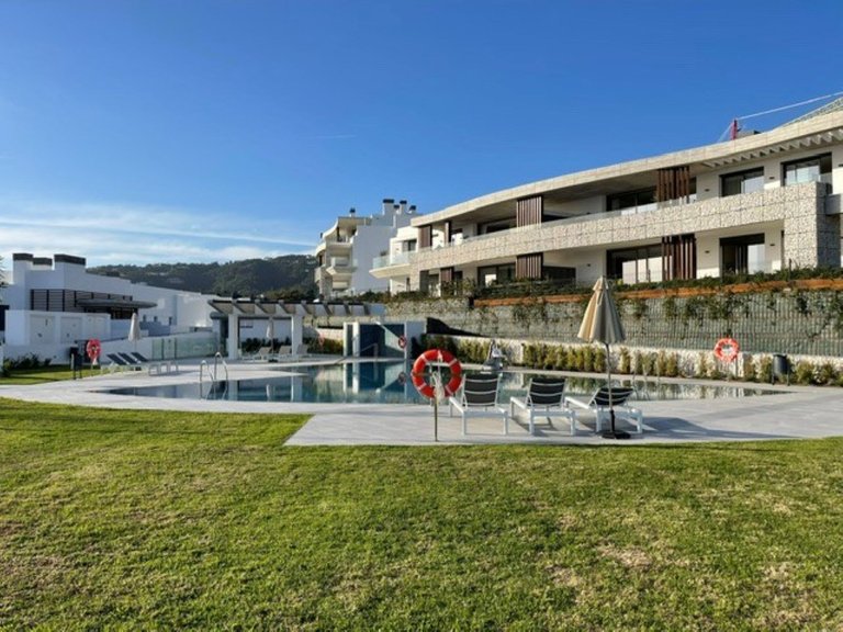 Apartment for Sale in Benahavís, Malaga 35