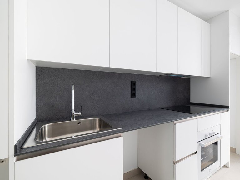 Apartment for Sale in Las Lagunas, Malaga 11