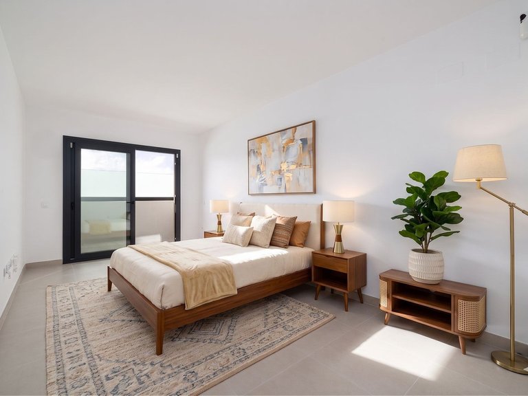 Apartment for Sale in Las Lagunas, Malaga 15