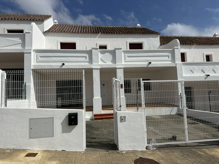 Villa for Sale in Doña Julia, Malaga 1