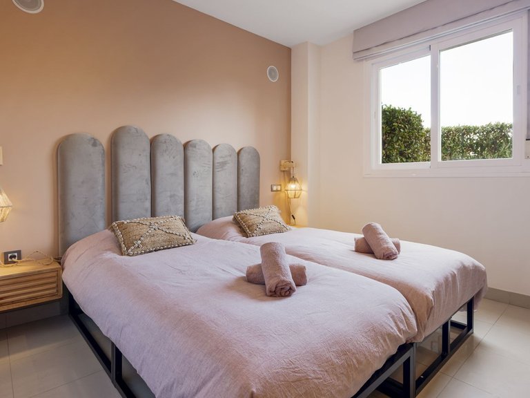 Apartment for Sale in Estepona, Malaga 11