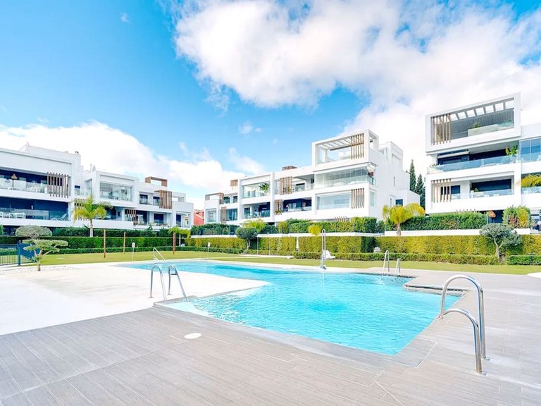 Apartment for Sale in Cancelada, Malaga 2