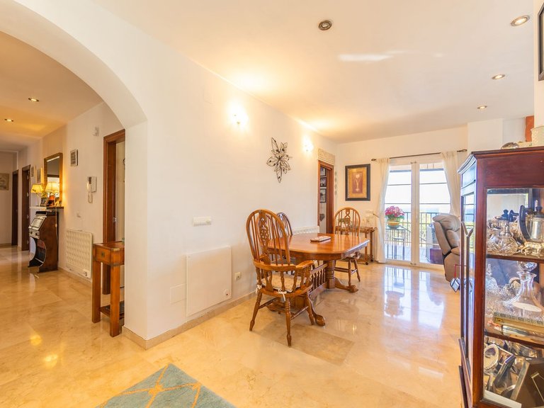 Villa for Sale in La Duquesa, Malaga 11