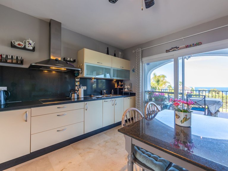 Villa for Sale in La Duquesa, Malaga 19