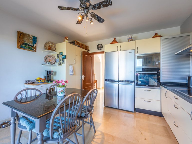 Villa for Sale in La Duquesa, Malaga 21