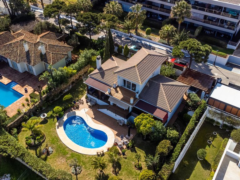 Villa for Sale in La Duquesa, Malaga 65