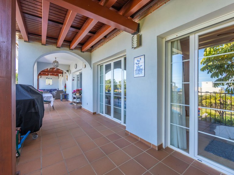 Villa for Sale in La Duquesa, Malaga 9
