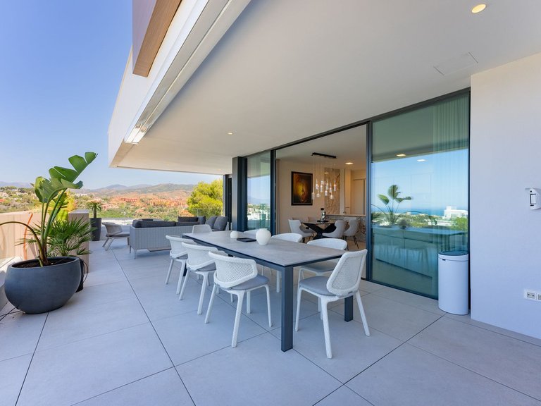 Apartment for Sale in Cabopino, Malaga 6