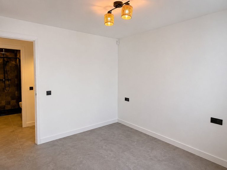 Apartment for Sale in Atalaya, Malaga 11