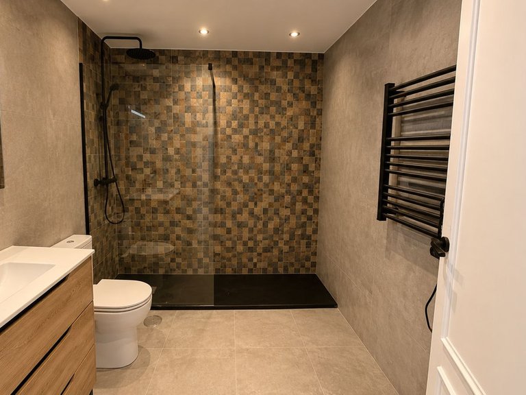 Apartment for Sale in Atalaya, Malaga 13